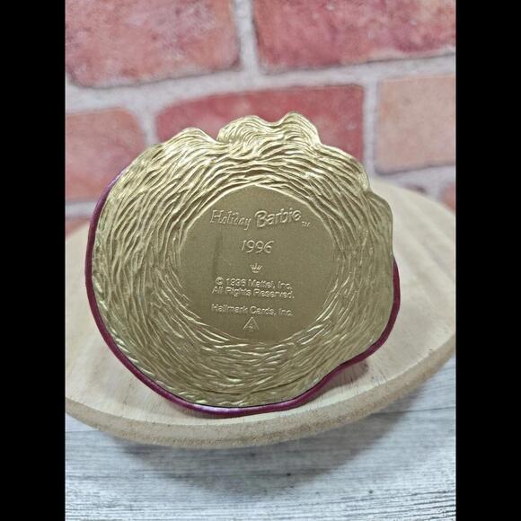 1996 Hallmark Keepsake Ornament Holiday Barbie Collectors Series Open Box - Picture 6 of 9